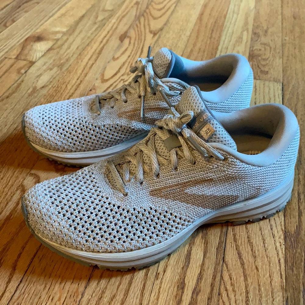 Brooks Revel 2 Athletic Running Shoes Women's Size 10 Medium